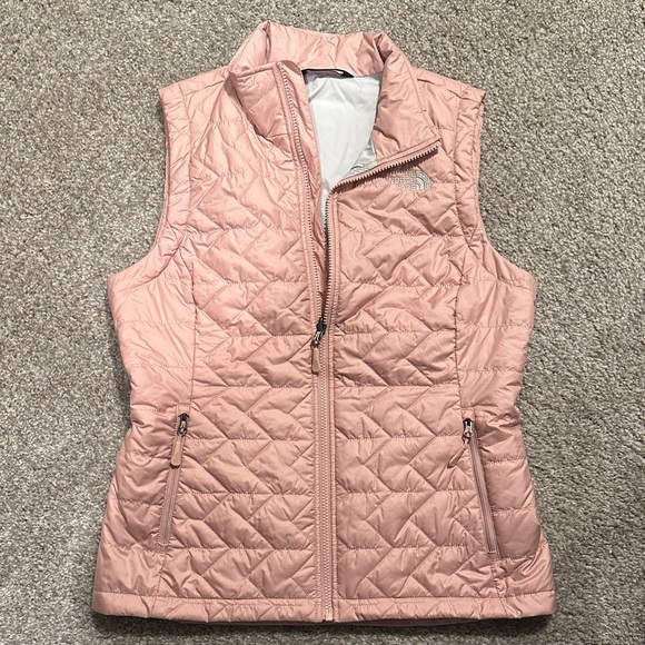 The North Face Pink Quilted Vest - Picture 1 of 1